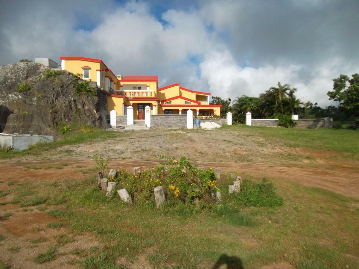 Le Tropical Chez Jeannette Bed & Breakfast Saint Gabriel Exterior photo